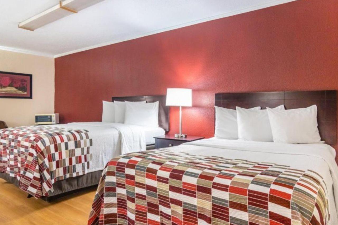 Red Roof Inn Ashtabula - Austinburg Buitenkant foto