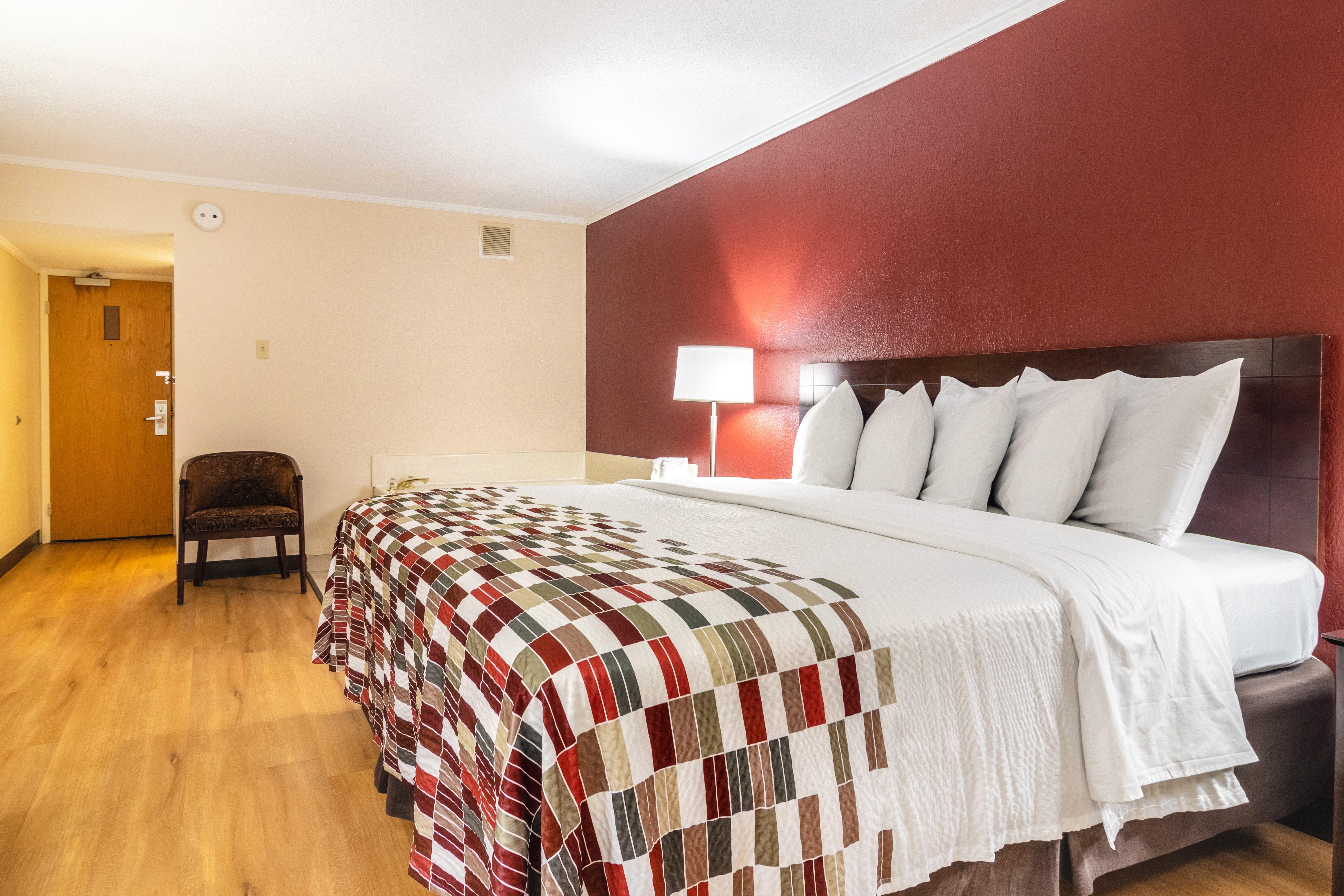 Red Roof Inn Ashtabula - Austinburg Buitenkant foto